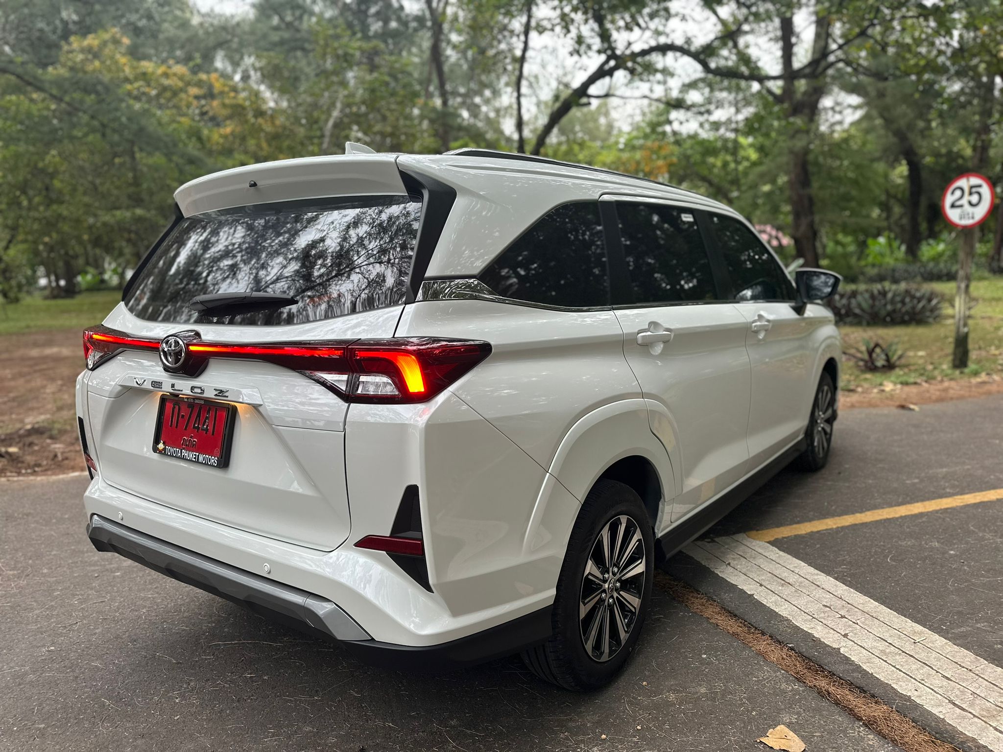 Toyota VELOZ 2024 for rent in Phuket — photo 3