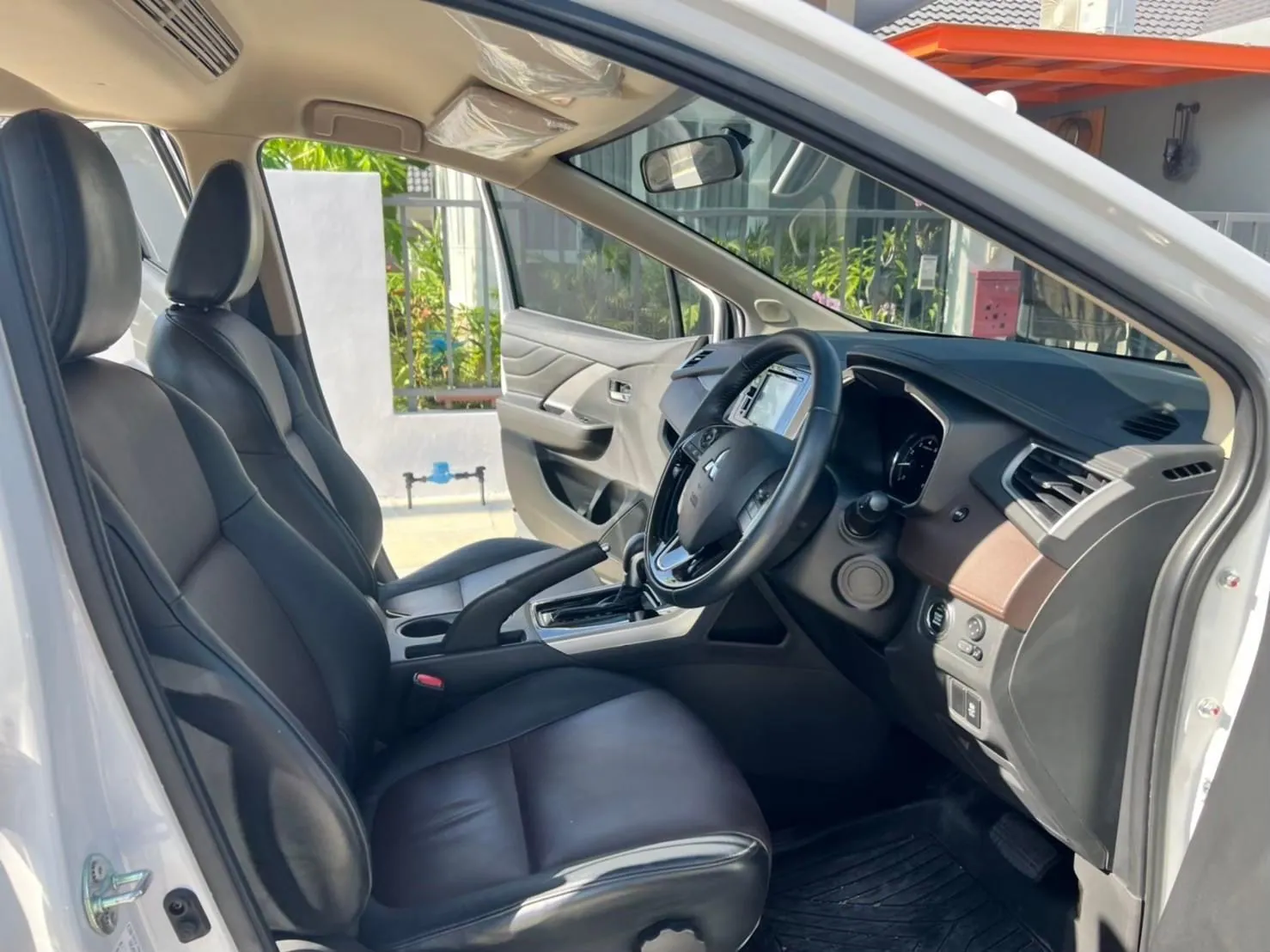 Mitsubishi XPANDER 2023 в аренду на Пхукете — фото 4