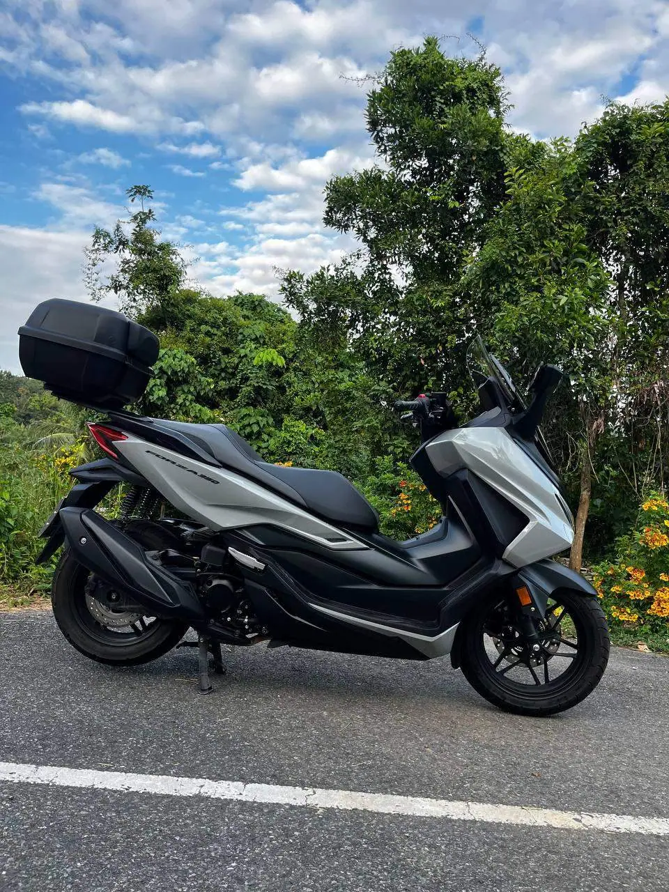 Honda Forza 2024 в аренду на Пхукете — фото 3
