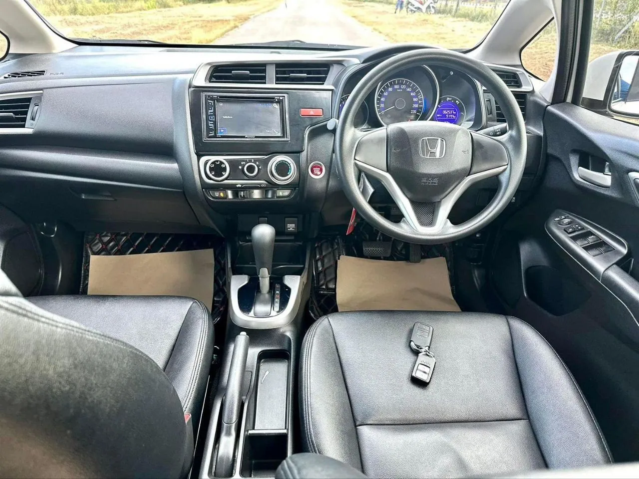 Honda Jazz 2019 в аренду на Пхукете — фото 2
