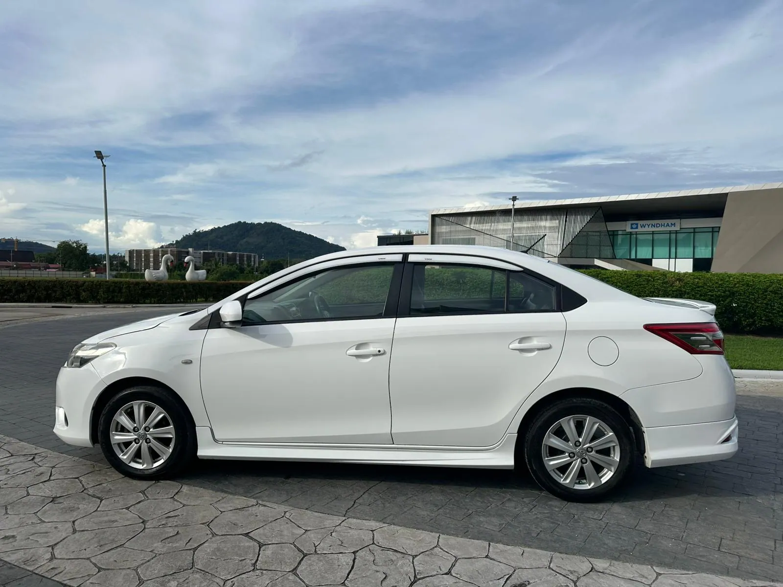 Toyota Vios 2022 в аренду на Пхукете — фото 3