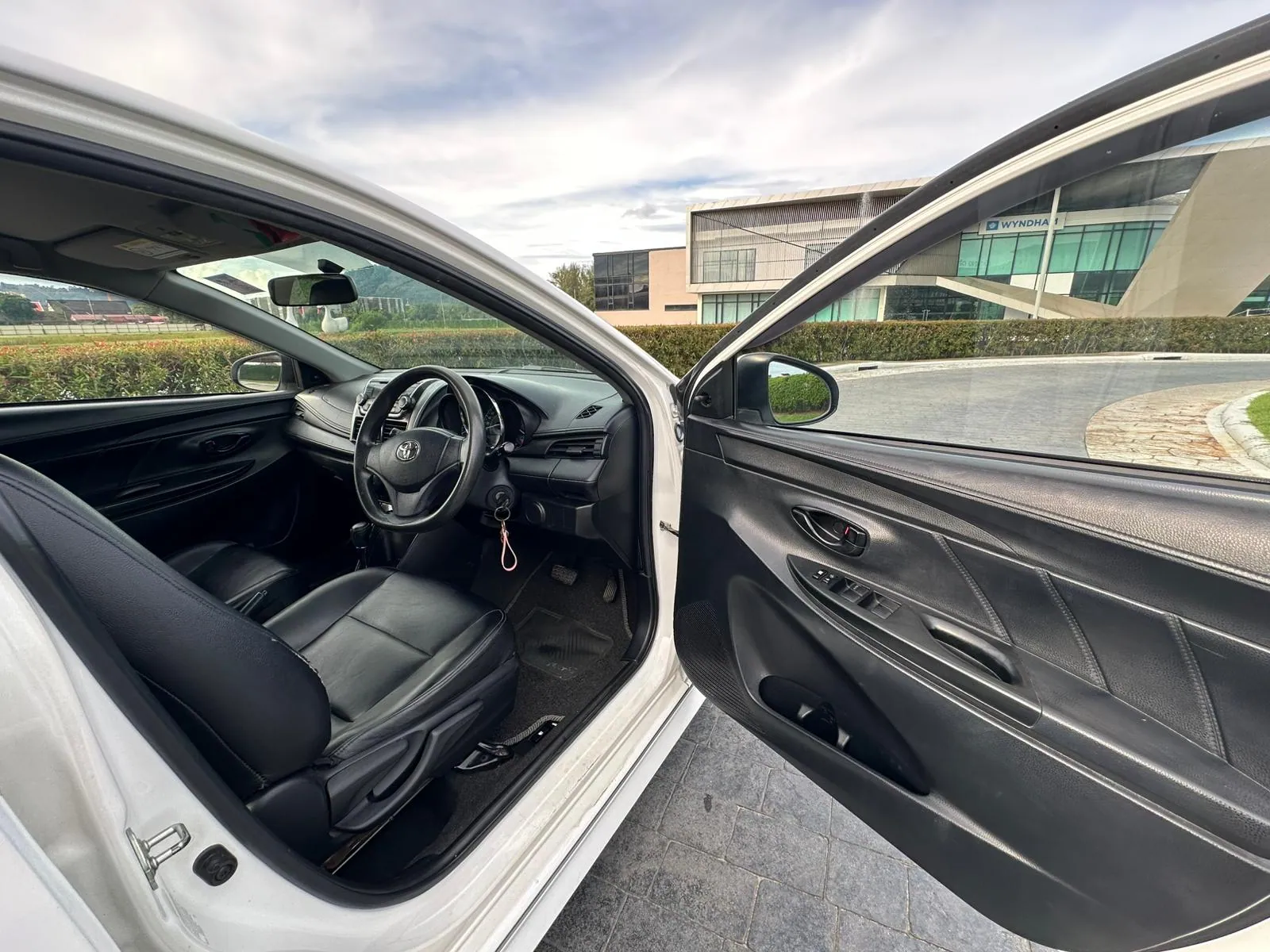 Toyota Vios 2022 в аренду на Пхукете — фото 5