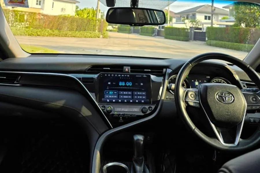 Toyota CAMRY 2020 в аренду на Пхукете — фото 5