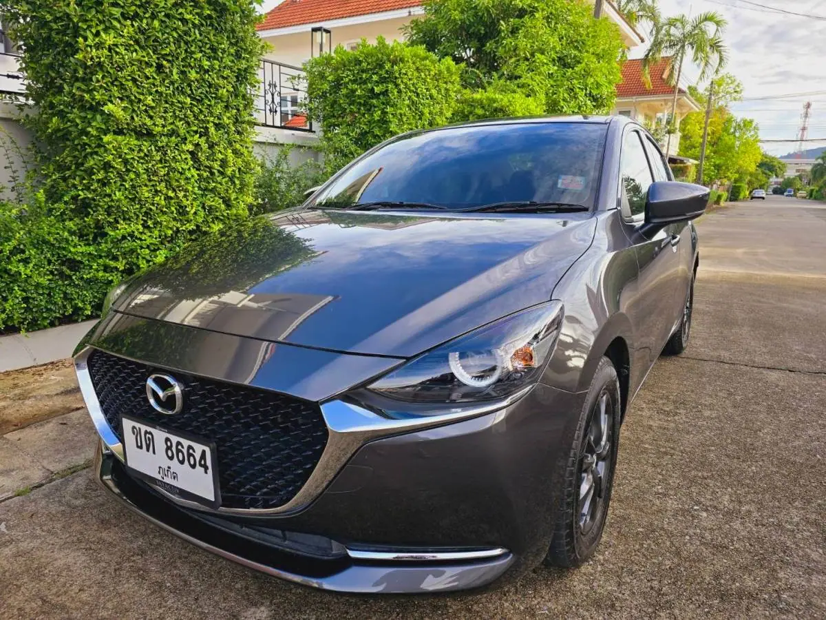 Mazda MAZDA2 2023 Серый