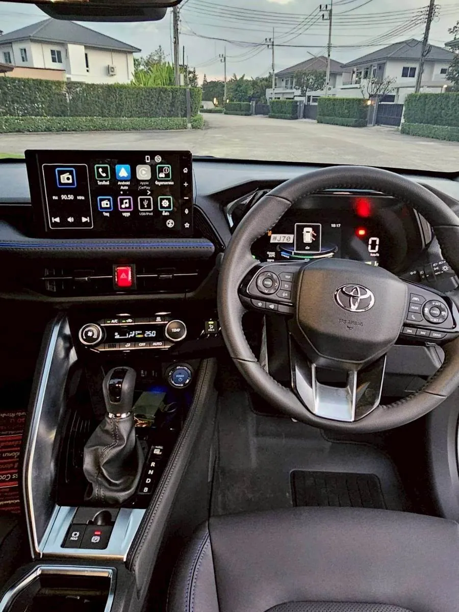 Toyota Yaris Cross 2024 в аренду на Пхукете — фото 5