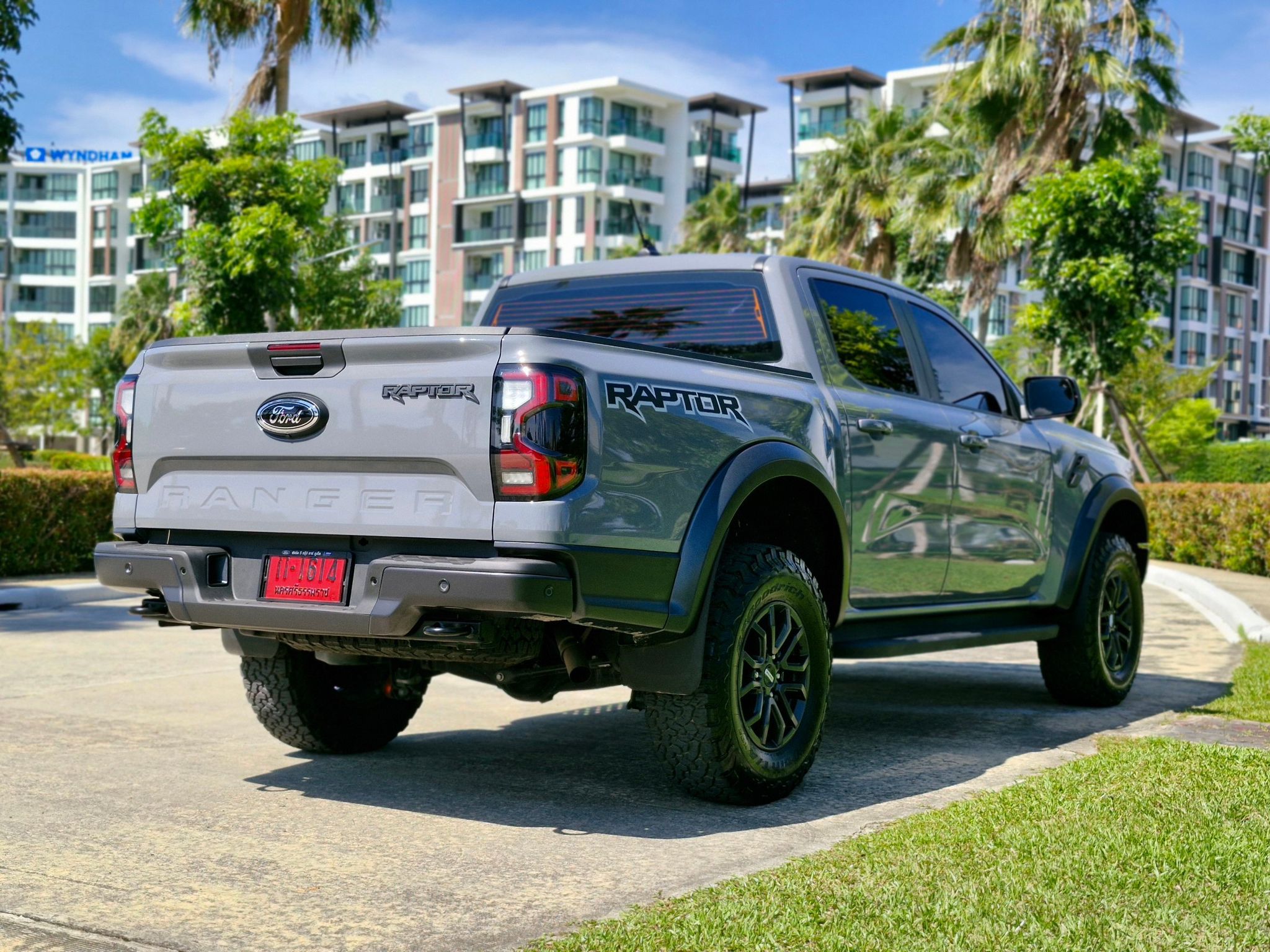 Ford RAPTOR 2024 в аренду на Пхукете — фото 3